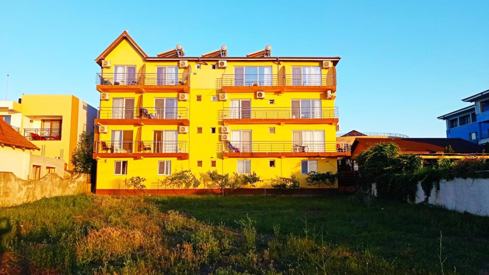 Hostel Adonis