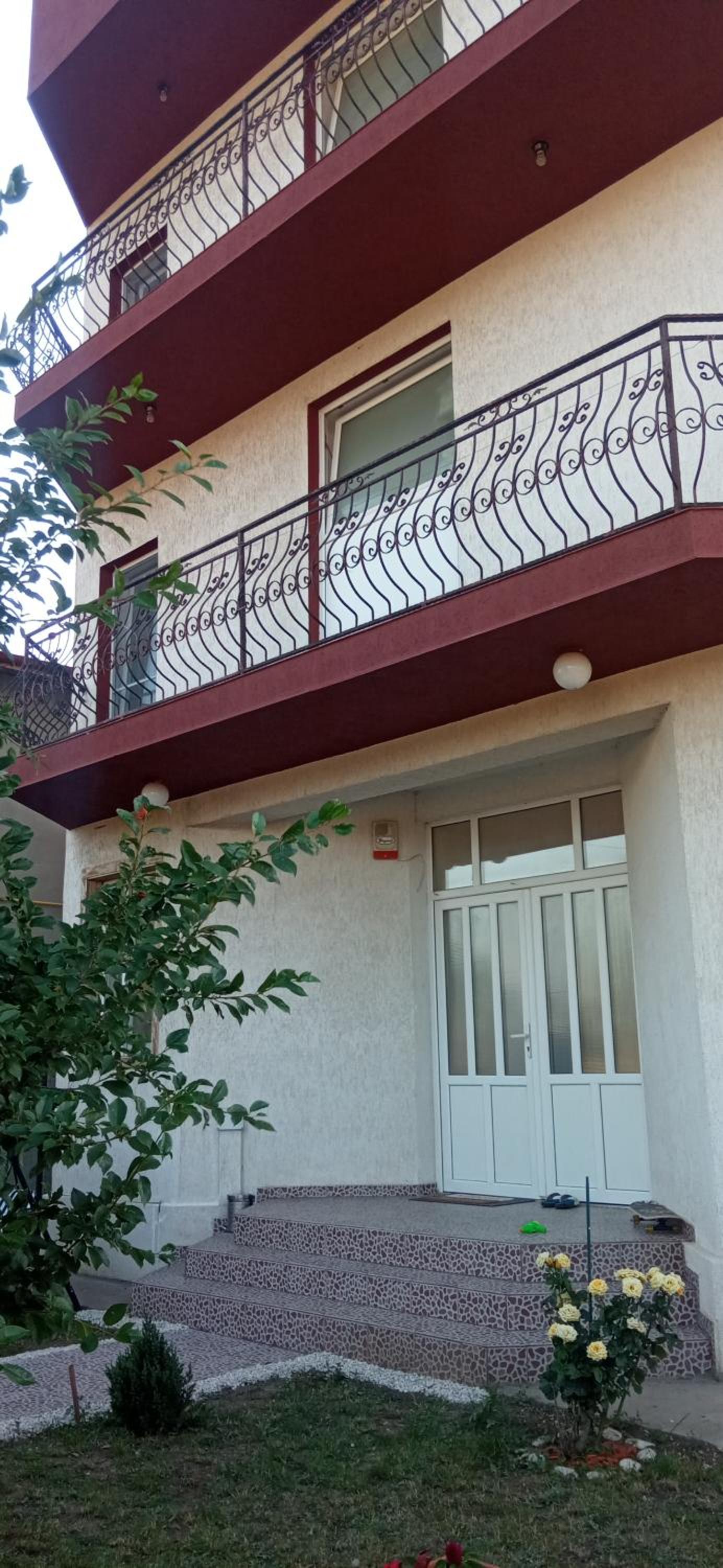 Hotel Dora